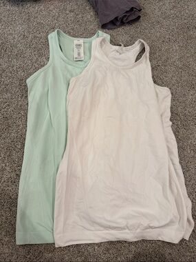 ATHLETA GIRL TANKTOPS GIRLS 14